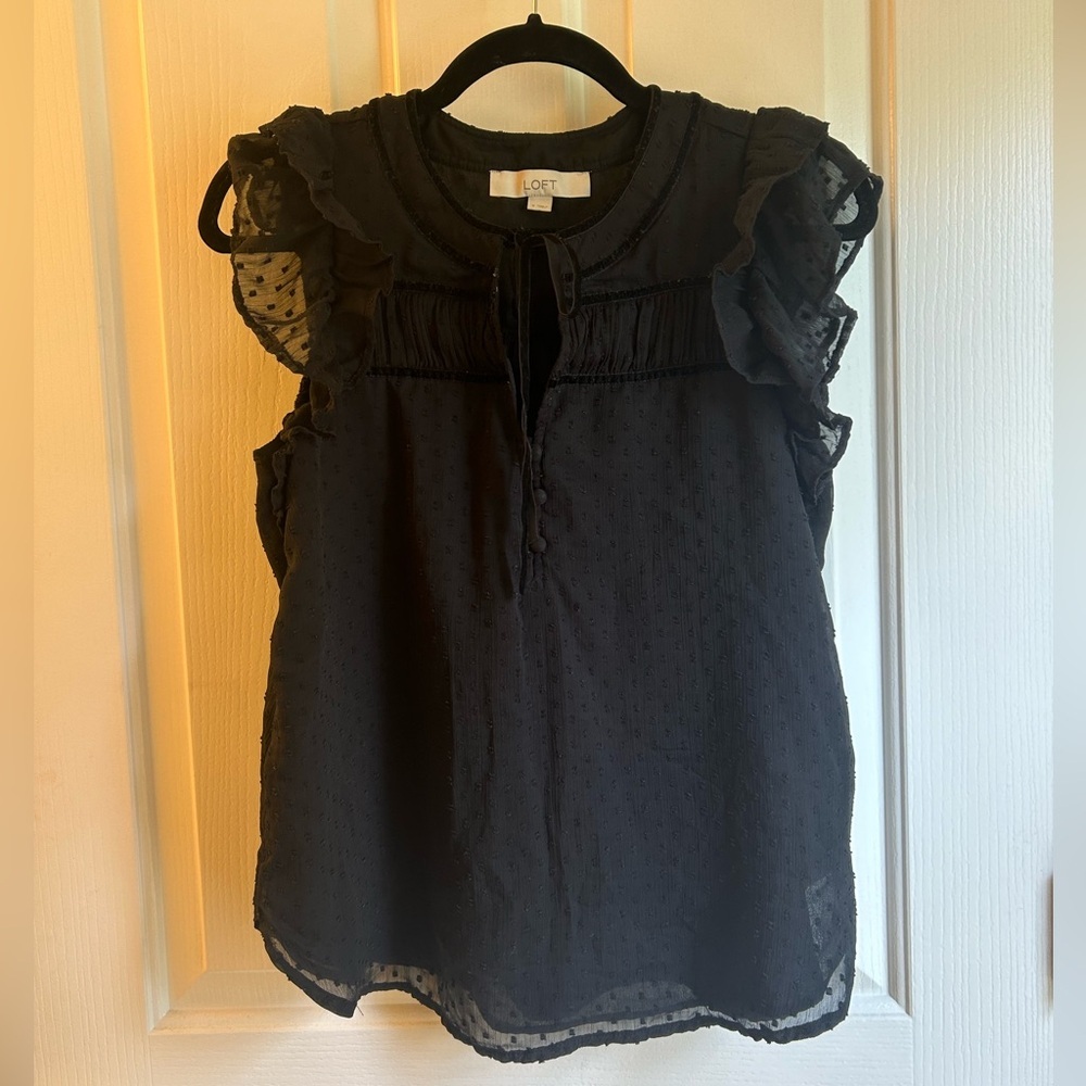 LOFT Black Sleeveless Ruffled Blouse with Bib Collar